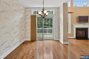 33 Windsor Ln, Ramsey, NJ 07446 - Photo 10