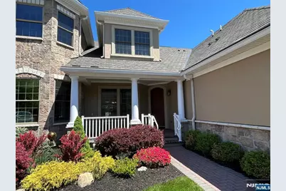 33 Windsor Lane, Ramsey, NJ 07446 - Photo 2