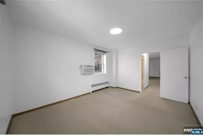 2345 Linwood Avenue 1E #1E, Fort Lee, NJ 07024 - Photo 14