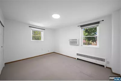 2345 Linwood Avenue 1E #1E, Fort Lee, NJ 07024 - Photo 12