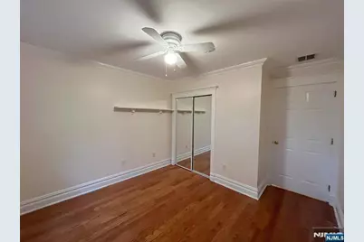 2417 Stanhope Court, Mahwah, NJ 07430 - Photo 18