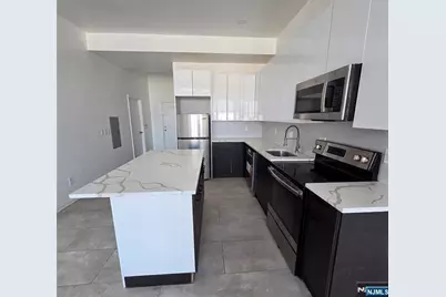 30 Howe Avenue 303 #303, Passaic, NJ 07055 - Photo 2