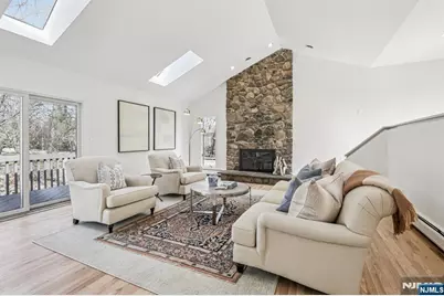 11 Carlough Road, Upper Saddle River, NJ 07458 - Photo 4