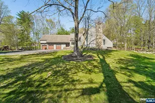 11 Carlough Rd, Upper Saddle River, NJ 07458 - Photo 40