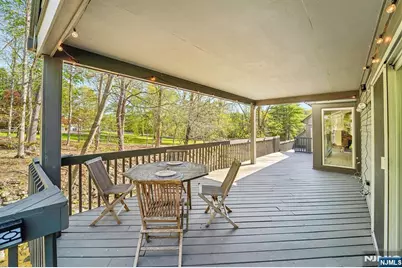 11 Carlough Road, Upper Saddle River, NJ 07458 - Photo 38