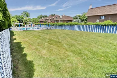 605 Grove Street, Clifton, NJ 07013 - Photo 40