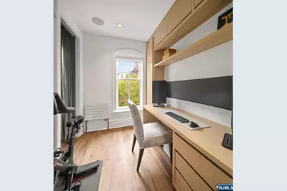 157 10th, Hoboken, NJ 07030 - Photo 22