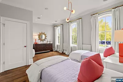 157 10th, Hoboken, NJ 07030 - Photo 30