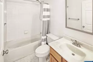 453 Albany Ct, West New York, NJ 07093 - Photo 18