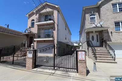 15 Garibaldi Avenue, Newark, NJ 07114 - Photo 20