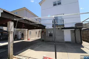 15 Garibaldi Ave, Newark, NJ 07114 - Photo 26