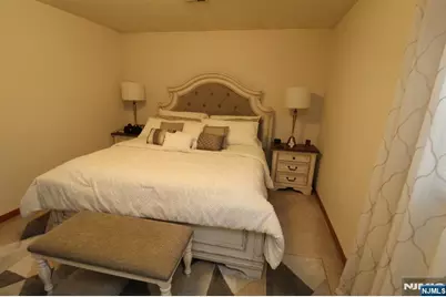 15 Garibaldi Avenue, Newark, NJ 07114 - Photo 6