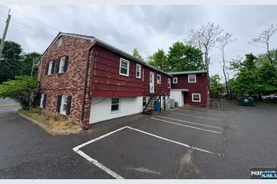 1310 Hamburg Turnpike, Wayne, NJ 07470 - Photo 20