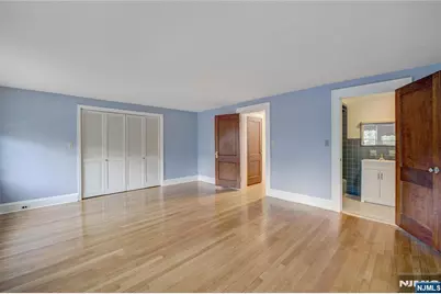 348 Orchard Terrace 2 #2, Bogota, NJ 07603 - Photo 8
