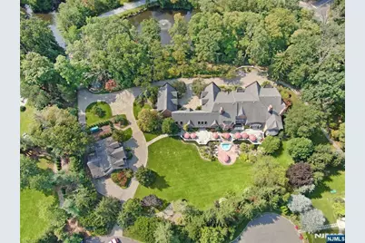 1055 High Mountain Road, Franklin Lakes, NJ 07417 - Photo 1