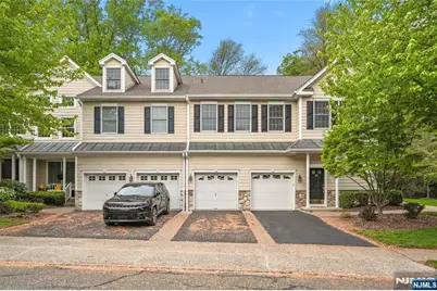 25 Woods Edge, Old Tappan, NJ 07675 - Photo 2