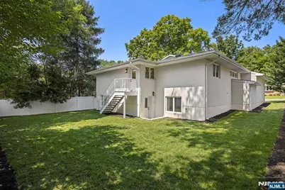 14 Chestnut Avenue, Closter, NJ 07624 - Photo 4