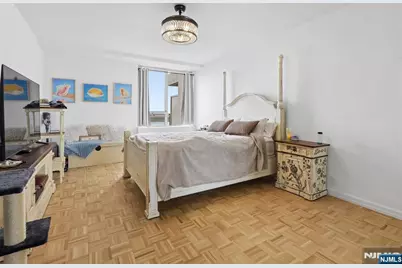 3 Horizon Road 821 #821, Fort Lee, NJ 07024 - Photo 28