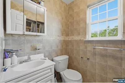 141 Schuyler Avenue, Newark, NJ 07112 - Photo 8