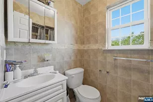 141 Schuyler Ave, Newark, NJ 07112 - Photo 8