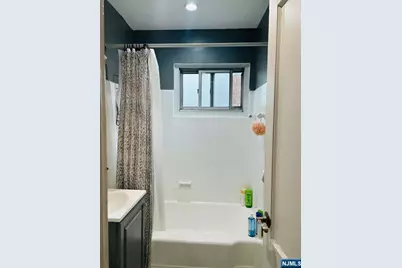 1480 Terrace 4 #4, Teaneck Township, NJ 07666 - Photo 6