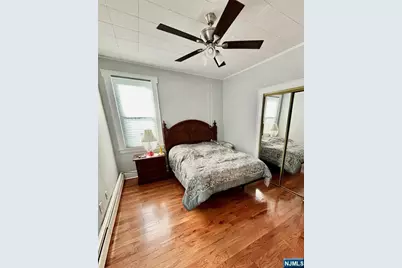887 Schuyler Avenue, Kearny, NJ 07032 - Photo 8