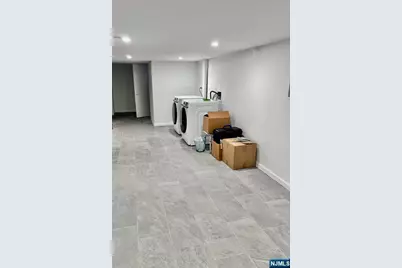 887 Schuyler Avenue, Kearny, NJ 07032 - Photo 12
