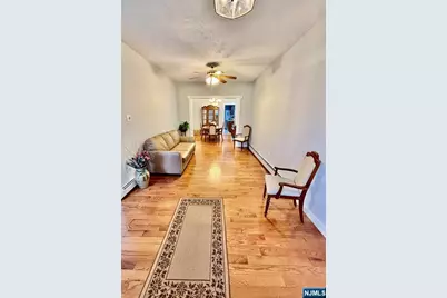 887 Schuyler Avenue, Kearny, NJ 07032 - Photo 4