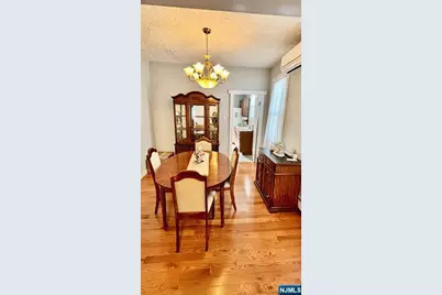 887 Schuyler Avenue, Kearny, NJ 07032 - Photo 4