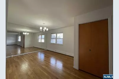 1542 10th Street 2 #2, Fort Lee, NJ 07024 - Photo 4