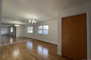 1542 10th Street 2, Fort Lee, NJ 07024 - Photo 4