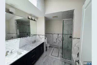 251 Marion Avenue, Cliffside Park, NJ 07010 - Photo 16