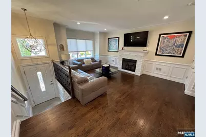251 Marion Avenue, Cliffside Park, NJ 07010 - Photo 2