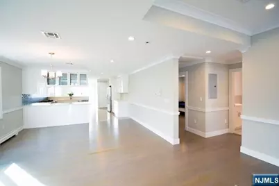 56 W Ruby Avenue 2Fl #2FL, Palisades Park, NJ 07650 - Photo 6