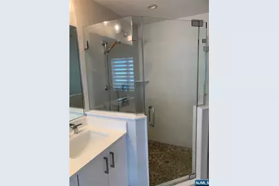 56 W Ruby Avenue 2Fl #2FL, Palisades Park, NJ 07650 - Photo 32