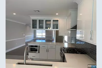 56 W Ruby Avenue 2Fl #2FL, Palisades Park, NJ 07650 - Photo 28