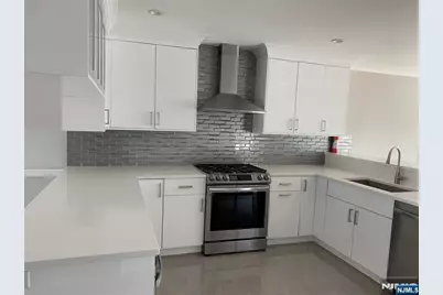 56 W Ruby Avenue 2Fl #2FL, Palisades Park, NJ 07650 - Photo 10