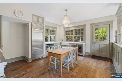 130 Mountain Avenue, Montclair, NJ 07042 - Photo 14