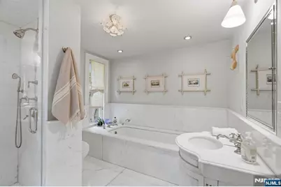 130 Mountain Avenue, Montclair, NJ 07042 - Photo 22