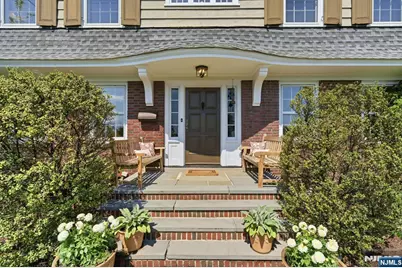 130 Mountain Avenue, Montclair, NJ 07042 - Photo 2