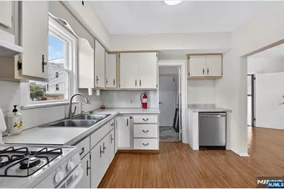 113 Wood Street, Garfield, NJ 07026 - Photo 4