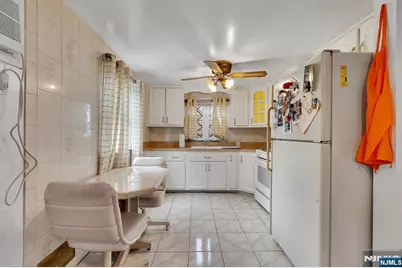 347 Mansfield Avenue, Secaucus, NJ 07094 - Photo 26