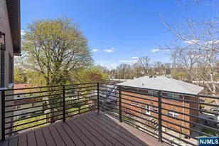 213 7th St, Palisades Park, NJ 07650 - Photo 8