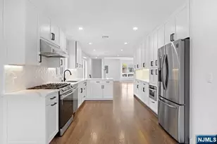 213 7th St, Palisades Park, NJ 07650 - Photo 6