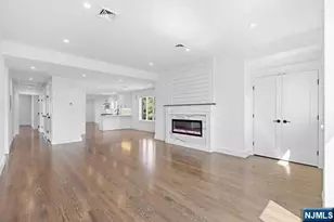 213 7th St, Palisades Park, NJ 07650 - Photo 4