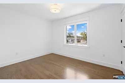213 7th Street 2nd Fl #2ND FL, Palisades Park, NJ 07650 - Photo 10