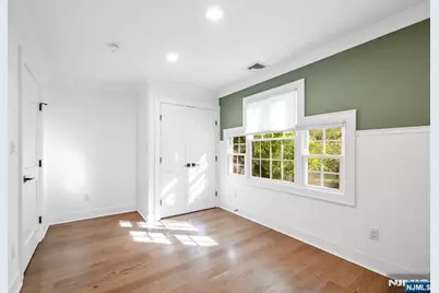 63 Park Avenue, Wyckoff Township, NJ 07481 - Photo 24