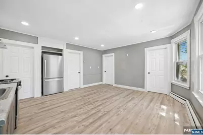 7 Belle Avenue, Paterson, NJ 07522 - Photo 6