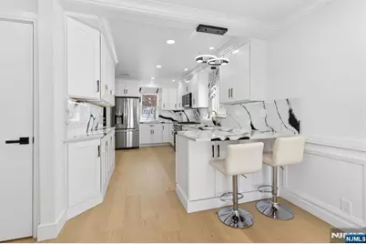 110 Central Avenue, Rochelle Park Township, NJ 07662 - Photo 8