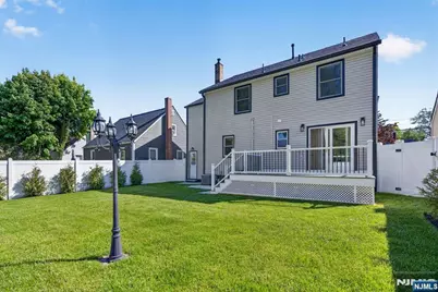 110 Central Avenue, Rochelle Park Township, NJ 07662 - Photo 38